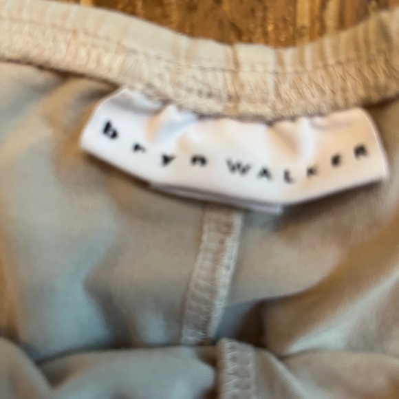 Bryn Walker Beige Wide-Leg Pants. XL - Picture 7 of 10